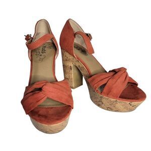 Mudd Platform Open Toe Twist Sandal's (Size 6.5M)